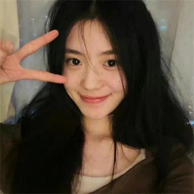 暗处有光恰逢诗雨